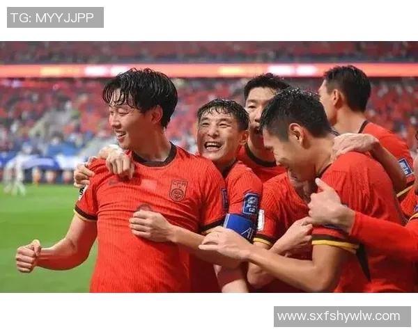 巴西足球明星加盟中国联赛引发热议助力中超发展