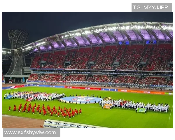 武汉足球队在城市联赛中的节奏表现分析与点评 武汉足球队在城市联赛中的节奏表现分析与点评