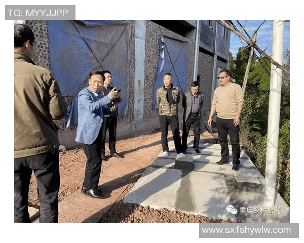 重庆羽毛球队状态变革引热议球员表现与训练模式的全新探索 重庆羽毛球队状态变革引热议球员表现与训练模式的全新探索