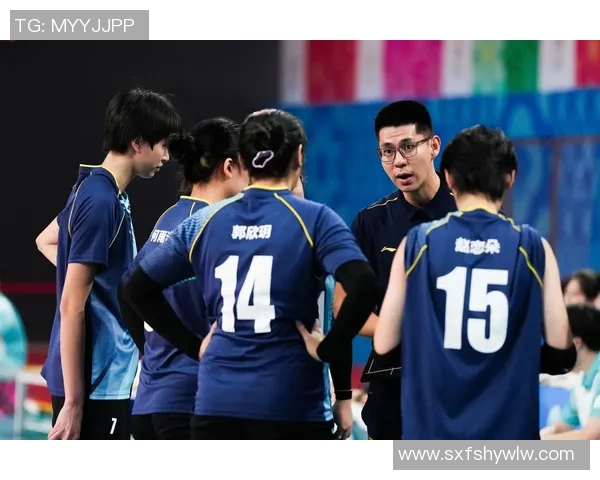 专业解读：重庆排球队的防守打法